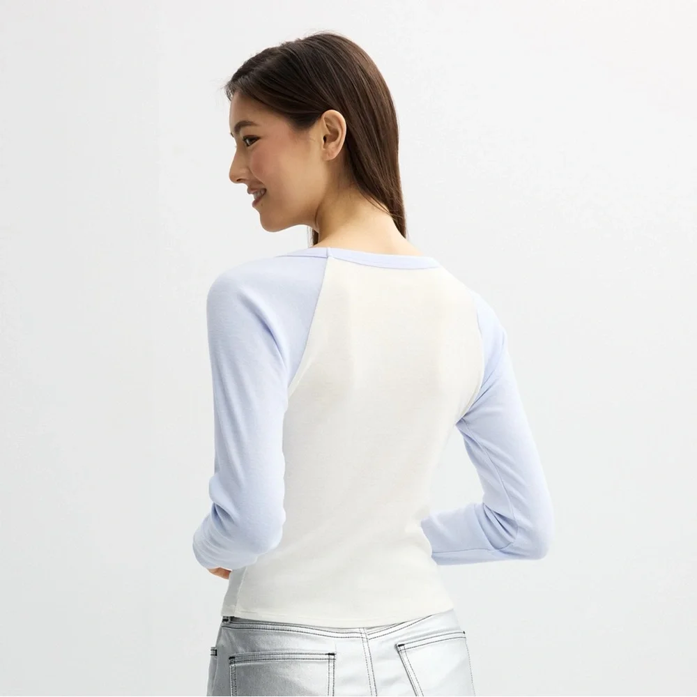 NEW Threads of Lux Kitty Graphic Long Sleeve Top‎